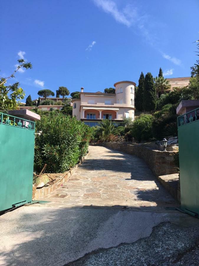 Apt Thalassa,Vue Mer, Proche Ville,Au Calme Le Lavandou Buitenkant foto